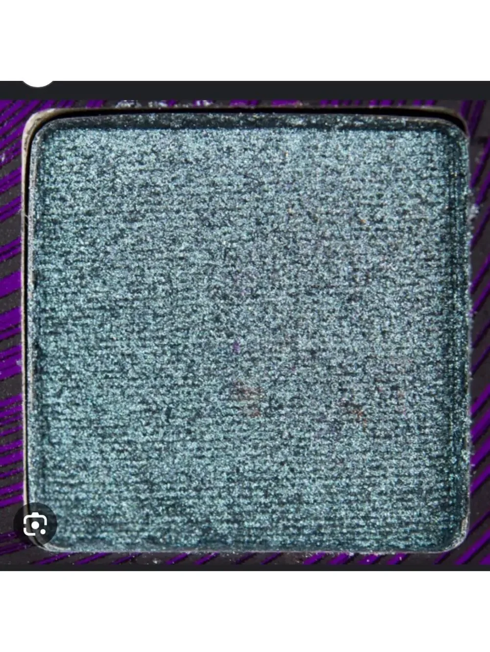 Urban decay eyeshadow in shade Hijack